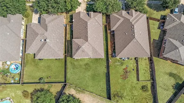 1208 Ponderosa Drive, Aubrey, TX 76227