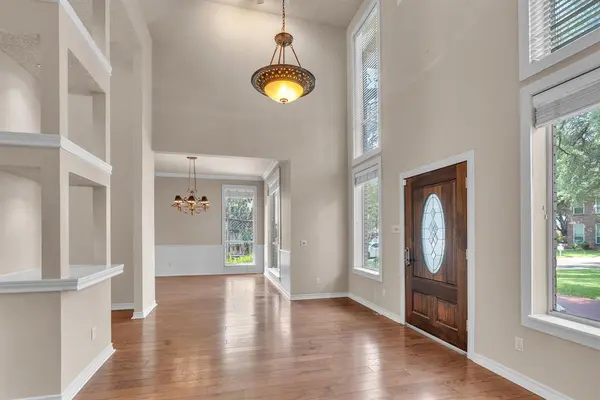 6904 Allen Place Drive, Fort Worth, TX 76116