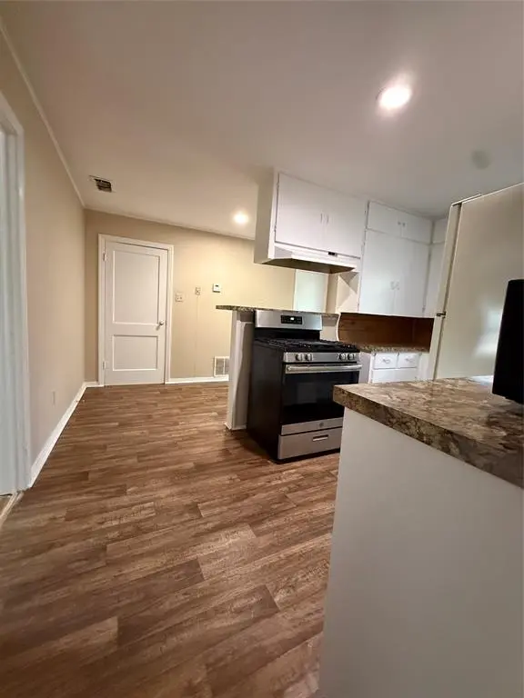 711 Saint Thomas Drive, Athens, TX 75751