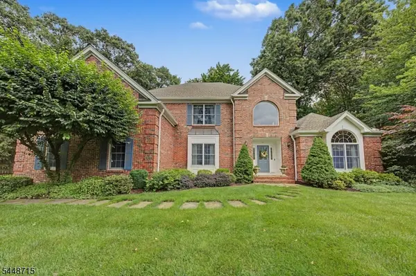 7 Melissa Dr, Denville Twp., NJ 07834