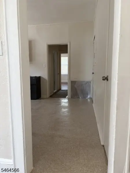 31-33 Norman Rd #2L, Newark City, NJ 07106
