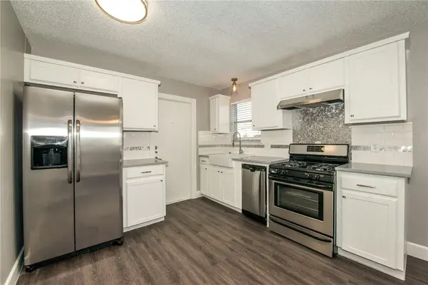 1600 Parker LN #A, Austin, TX 78741