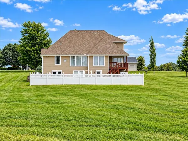 10841 Rocky Branch TRL, Higginsville, MO 64037