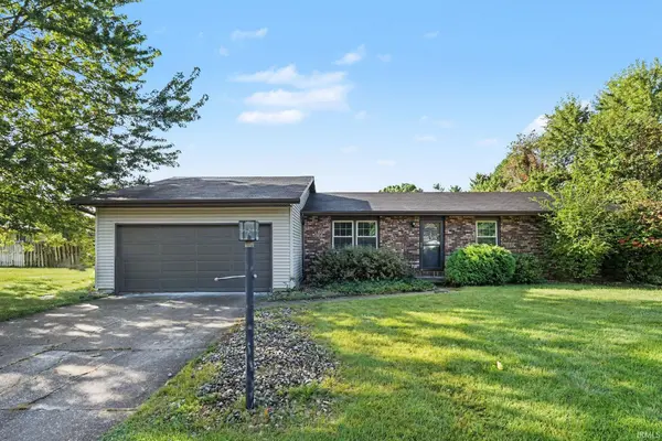 22042 Sandybrook DR, South Bend, IN 46628-9349