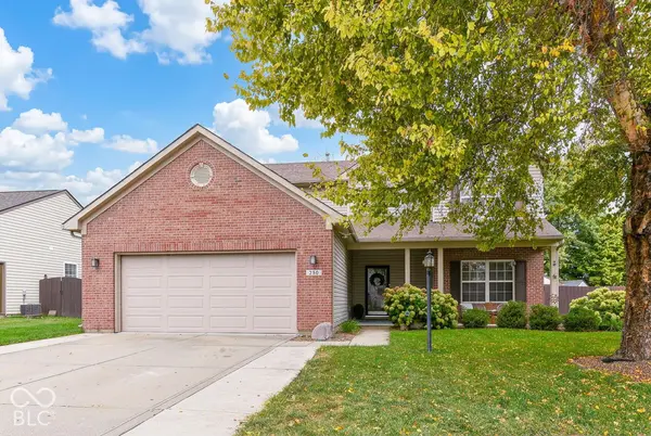 250 Lakemoore ST, Brownsburg, IN 46112