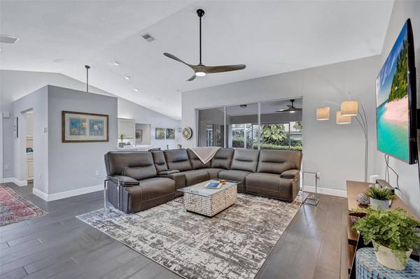 2104 TOCOBAGA LN, Nokomis, FL 34275