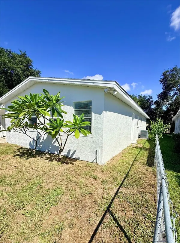 1903 24TH UNIT B ST, Sarasota, FL 34234