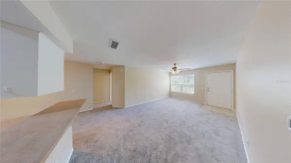 36100 LAKE CHASE BLVD #104, Zephyrhills, FL 33541