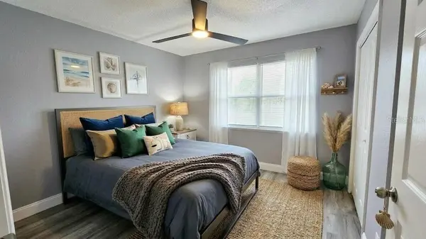 111 145TH AVE E #4, Madeira Beach, FL 33708