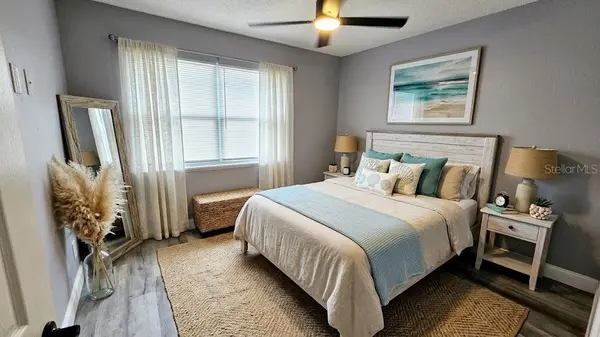 111 145TH AVE E #4, Madeira Beach, FL 33708