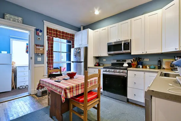 1461 W Winona ST, Chicago, IL 60640
