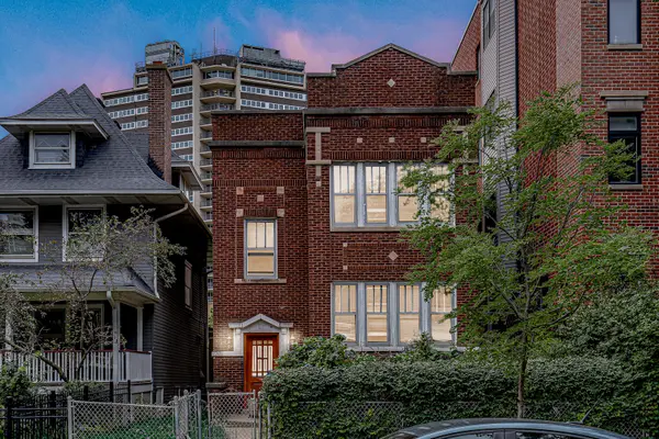 5814 N WINTHROP AVE #2, Chicago, IL 60660