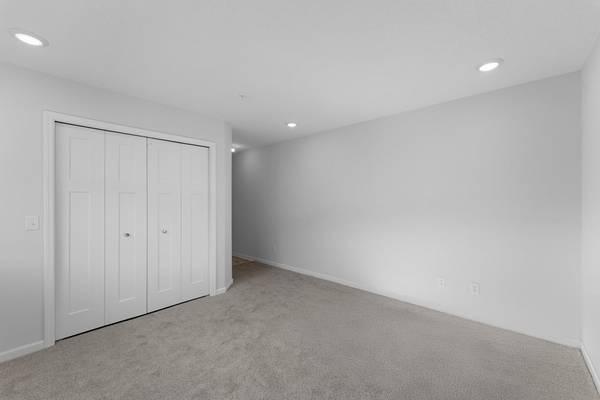 10380 Birchwood CIR, Victoria, MN 55318