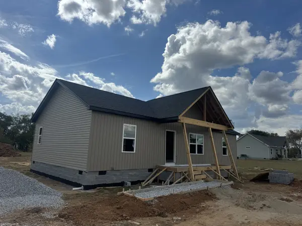 2113 Laws Hill Cir, Lewisburg, TN 37091