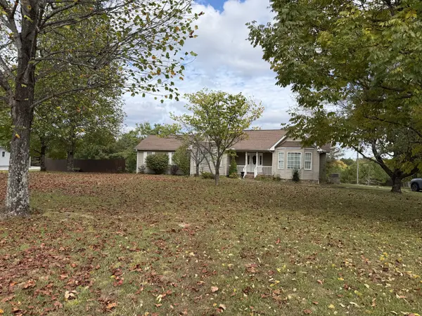 2288 Old Blacktop Rd, Mc Ewen, TN 37101