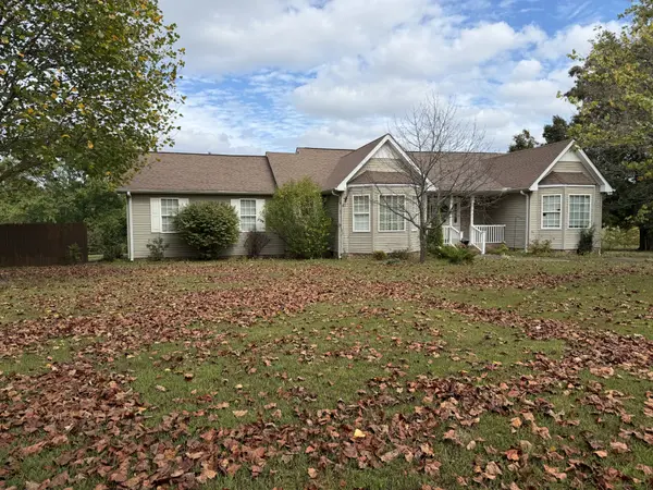 2288 Old Blacktop Rd, Mc Ewen, TN 37101