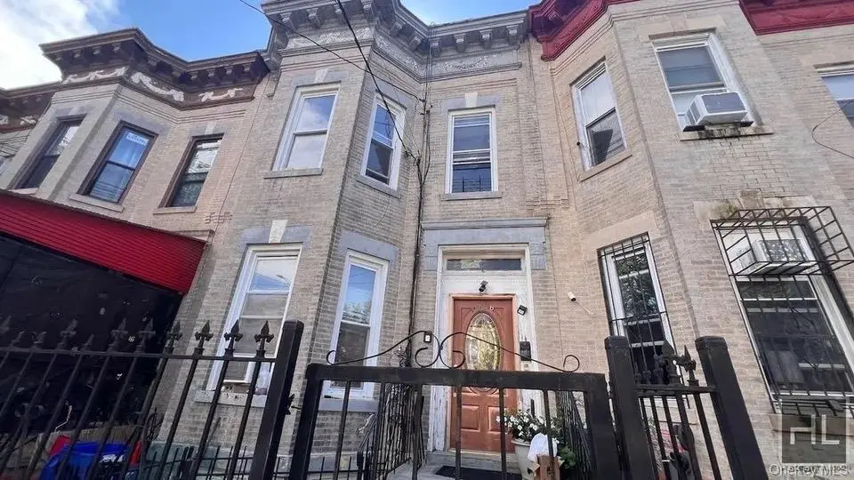 9746 Drew Street, Ozone Park, NY 11416