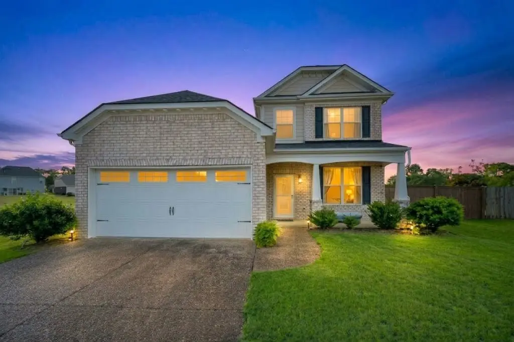 419 Dunnwood Ct, Mount Juliet, TN 37122