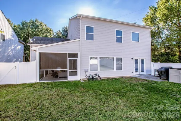 19921 Wooden Tee DR, Davidson, NC 28036