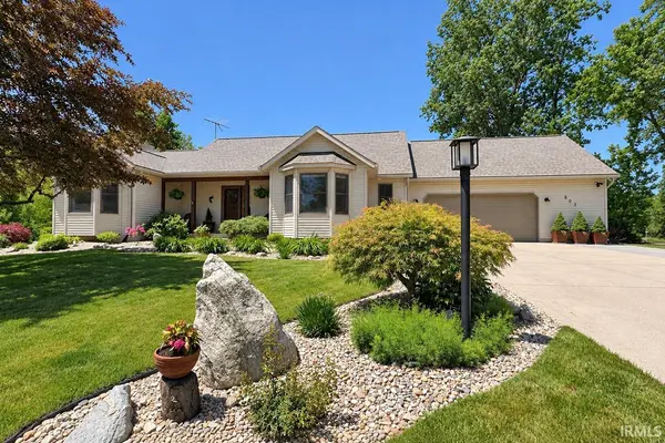 603 Redbud LN, Middlebury, IN 46540-9455