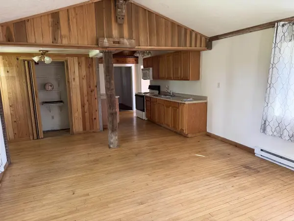 890 Columbia AVE, Middletown, IN 47356