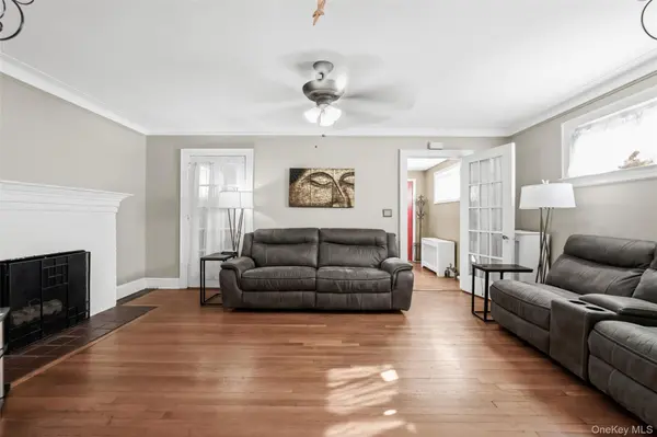 45-20 156th ST, Flushing, NY 11355