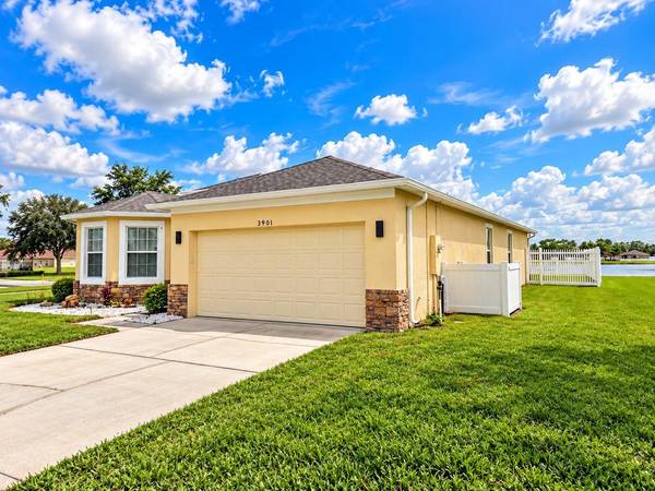 3901 FLOWERING ORCHID LN, Kissimmee, FL 34744
