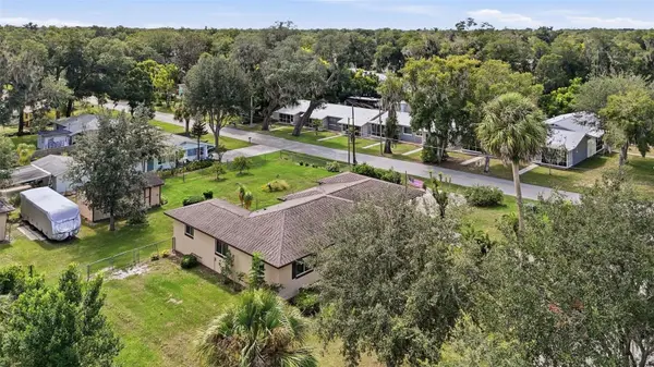 736 W RICH AVE, Deland, FL 32720