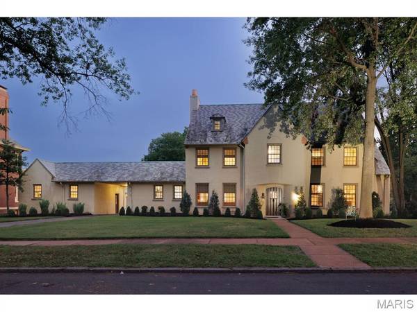 6470 Ellenwood AVE, Clayton, MO 63105
