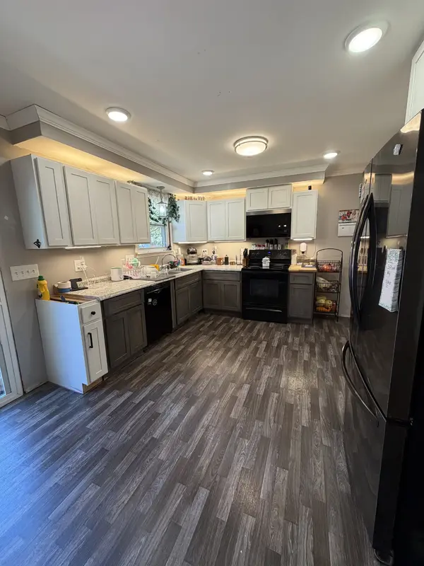 370 Welchwood Dr, Clarksville, TN 37040