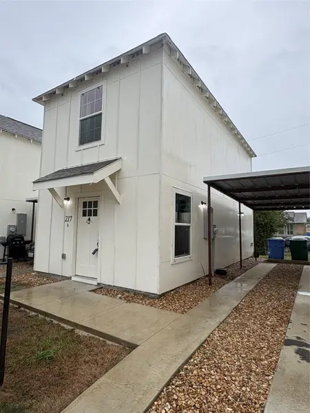 350 Debus DR #217, Taylor, TX 76574