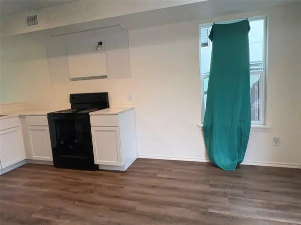 350 Debus DR #217, Taylor, TX 76574