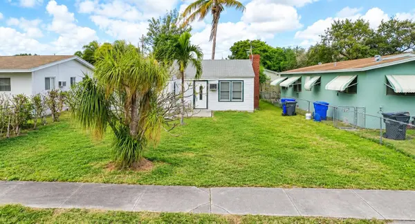 2607 ADAMS ST, Hollywood, FL 33020