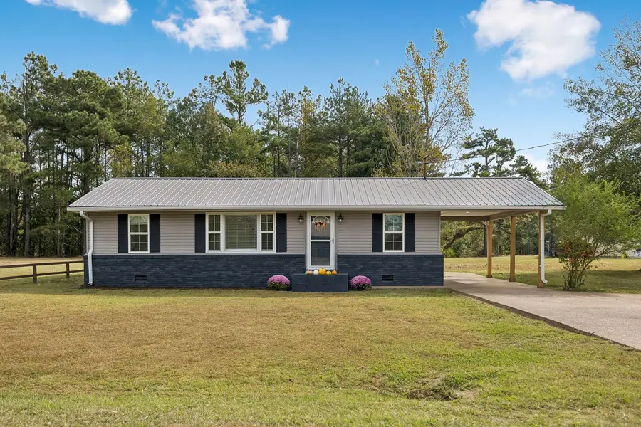 113 Chandler St, Hohenwald, TN 38462
