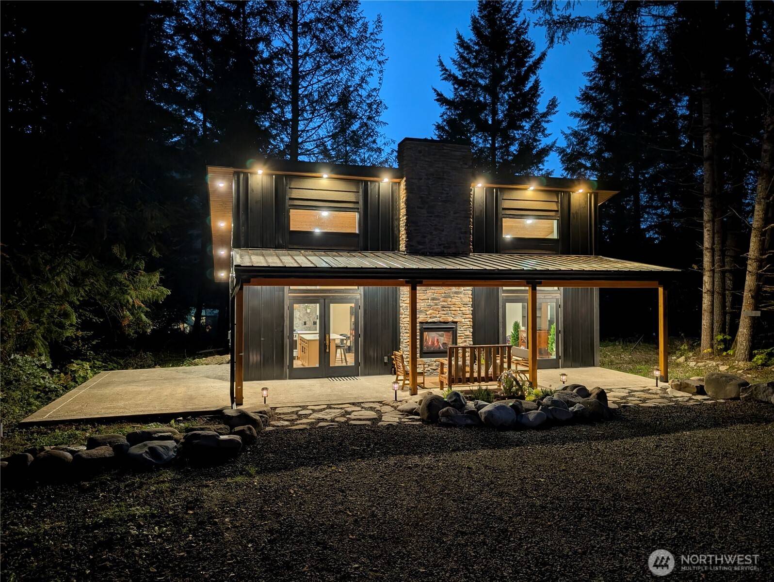 133 Red Cedar LN, Packwood, WA 98361