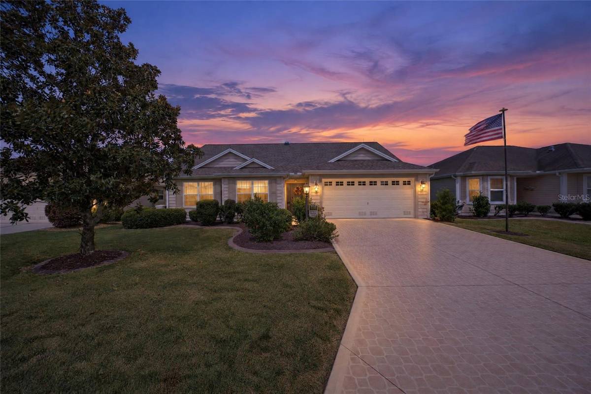 1648 PENNECAMP DR, The Villages, FL 32162
