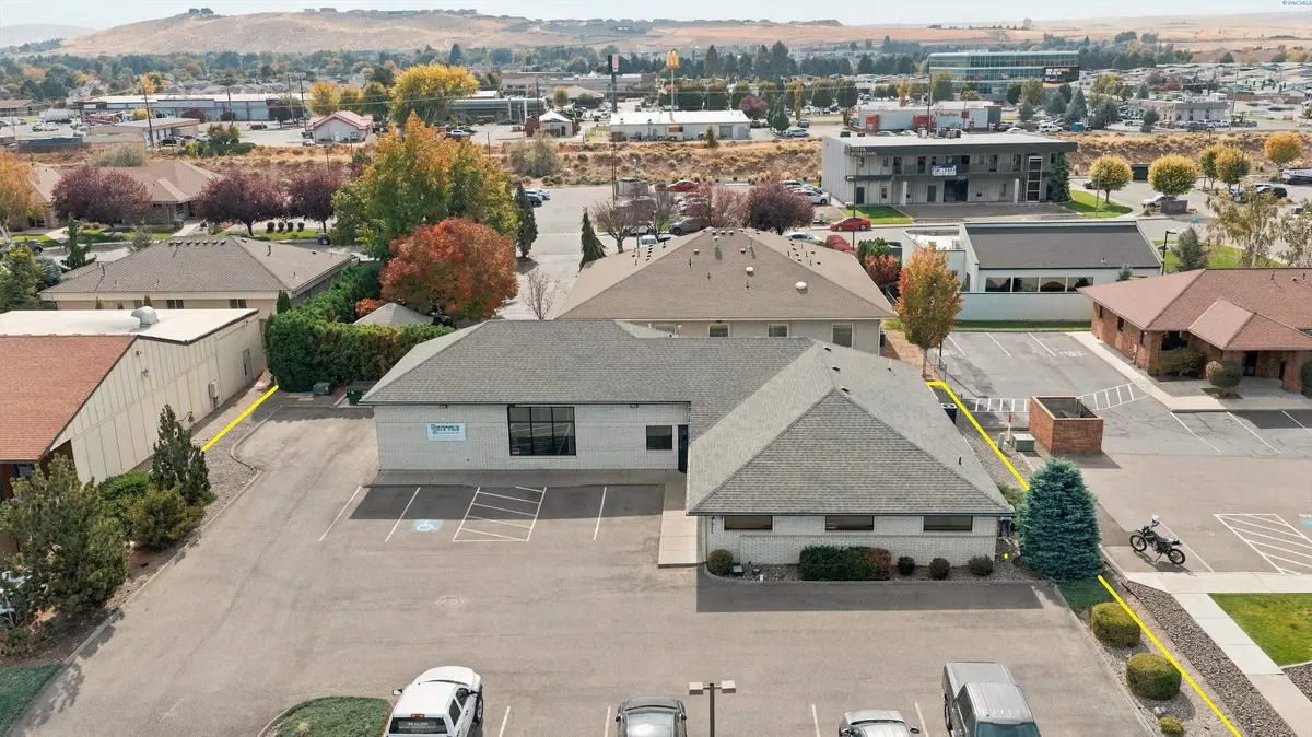 7515 W Deschutes Ave, Kennewick, WA 99336