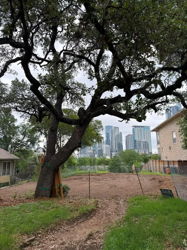 314 Le Grande Ave, Austin, TX 78704