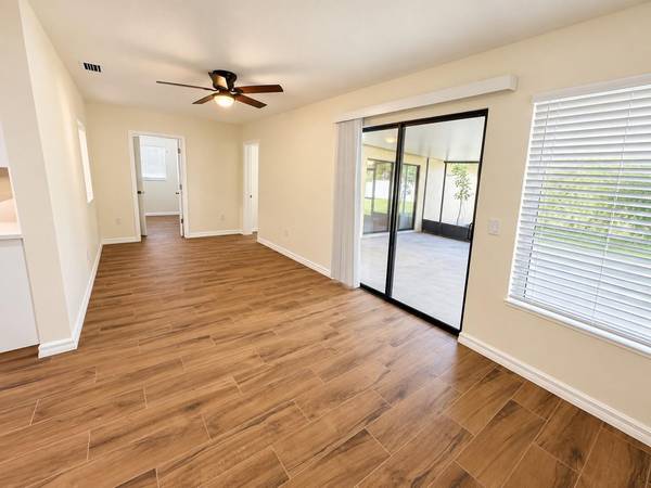 902 W SHANNON CT, Venice, FL 34293