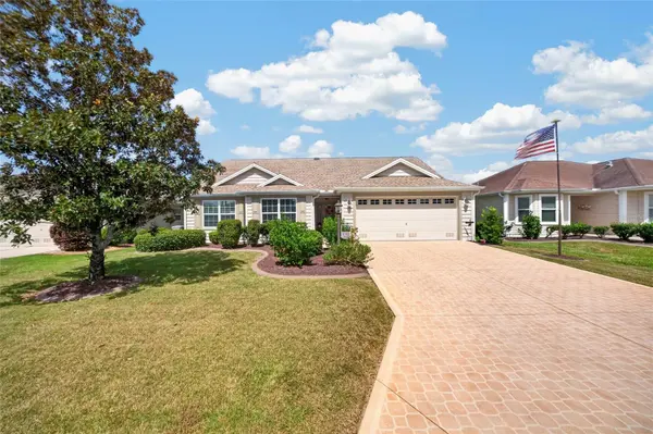 1648 PENNECAMP DR, The Villages, FL 32162