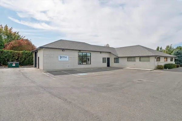 7515 W Deschutes Ave, Kennewick, WA 99336