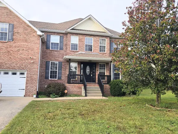 1073 Chardea Dr, Clarksville, TN 37040