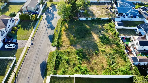 485 LOT A 42nd ST, North Lindenhurst, NY 11757