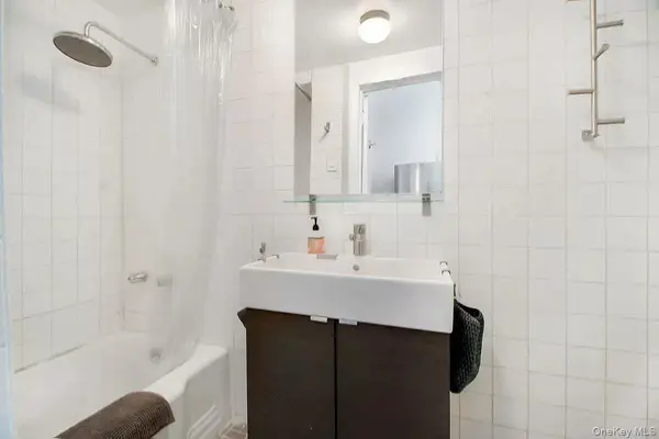 181 Irving AVE, Brooklyn, NY 11237