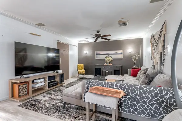 8813 Lakeaire DR, Oklahoma City, OK 73132