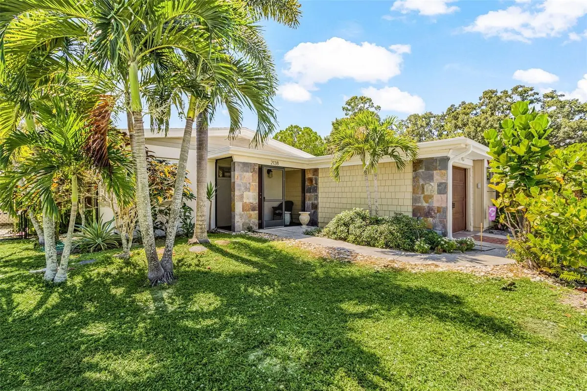 2138 TEMPLE ST, Sarasota, FL 34239
