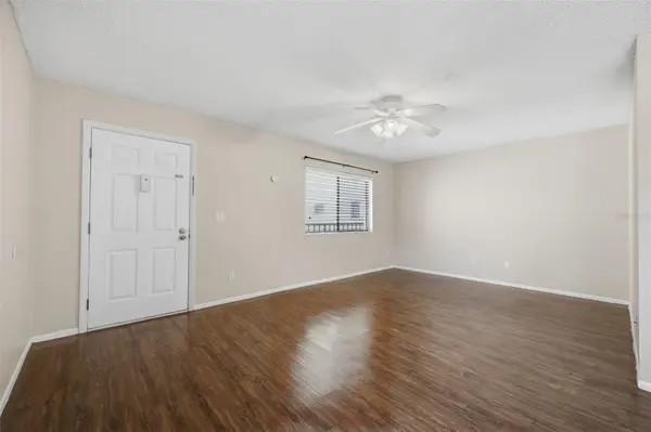 3300 FOX CHASE CIR N #224, Palm Harbor, FL 34683