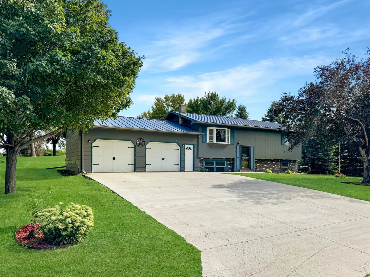 409 7th ST, Balaton, MN 56115