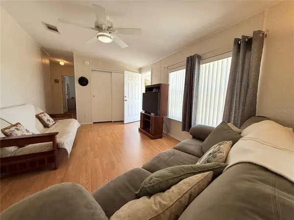 2050 CHAMPION ST, Sarasota, FL 34231