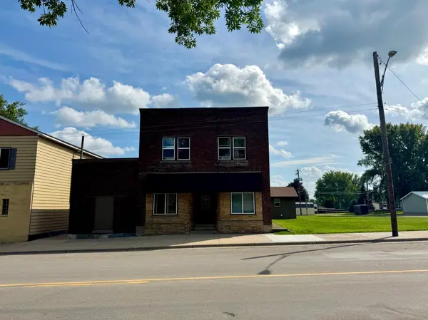 129 Main ST E, Silver Lake, MN 55381